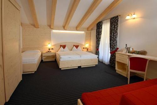Hotel Flora Alpina Campitello di Fassa Ngoại thất bức ảnh